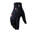 Ski gloves with touchscreen functionality